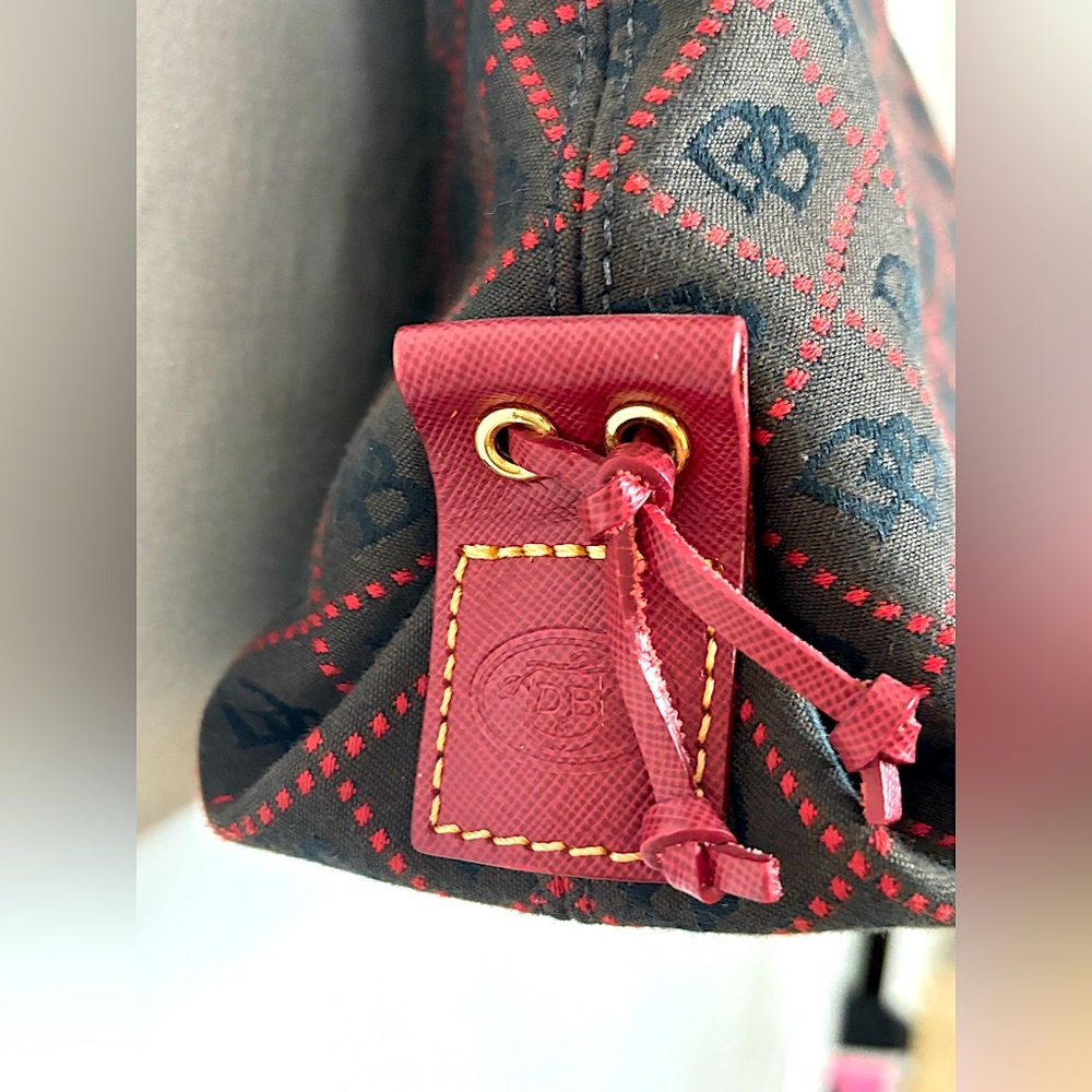 DOONEY & BOURKE 1975 Purse - Picture 6 of 8